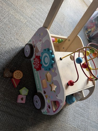 Wooden ice cream activity - activity, push