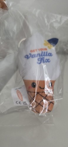 Palmer ice cream - cream, plushie-